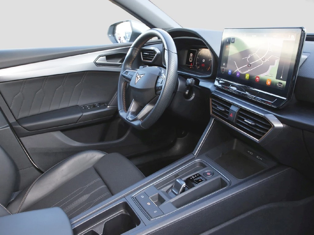 CUPRA Leon Sportstourer 2.0 TSI DSG VZ 19'ACC Full Link DAB LED