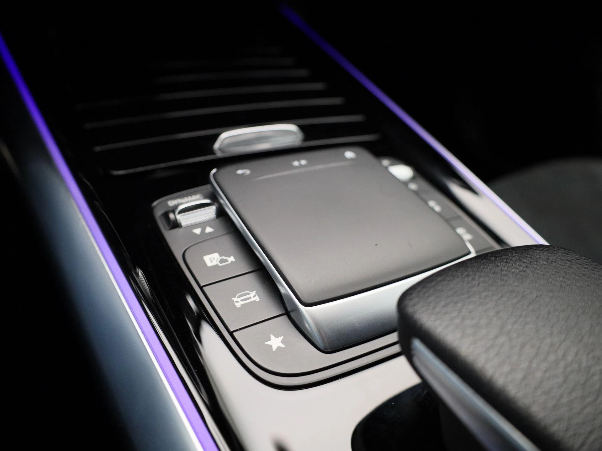 Mercedes-Benz-B-Klasse-image-33