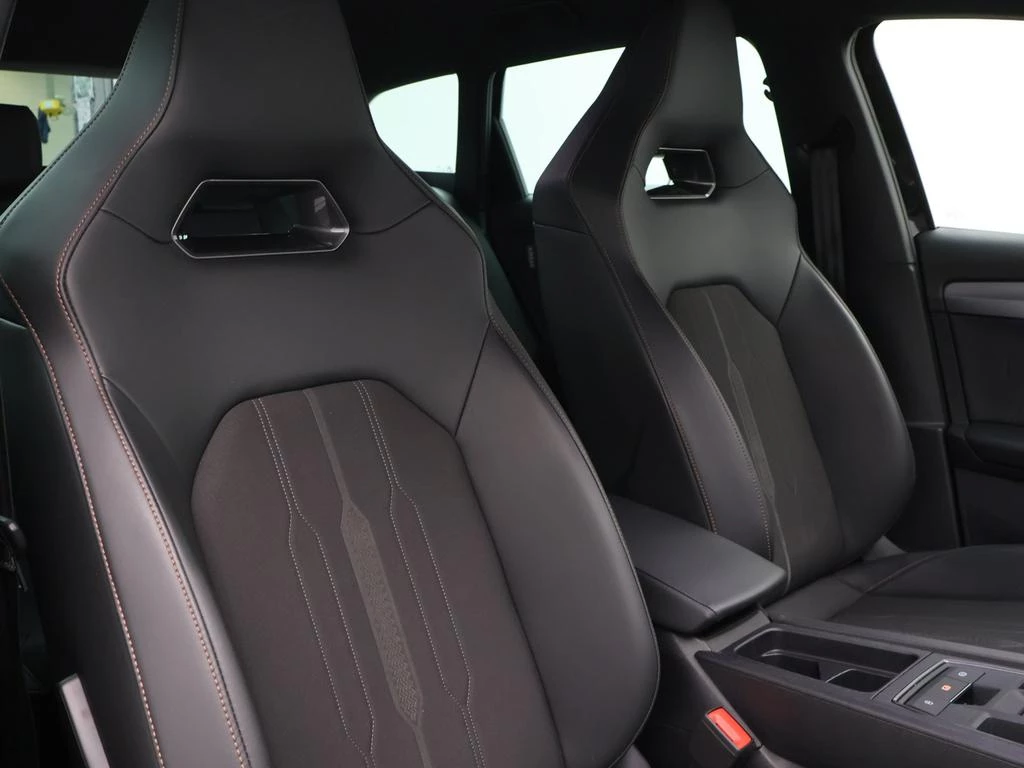 CUPRA Leon Sportstourer ST e-Hybrid Leon Break PHEV 1.4e-HYBRID 204PK *AUTOMAAT*LEDER*SPORTZETELS*CAMERA*ACC*PDC*NAVI*...*