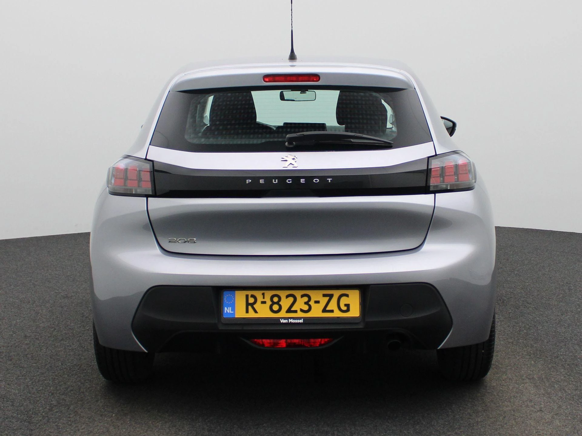 Peugeot-208-image-4