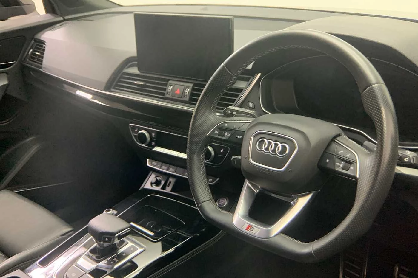 Audi-Q5-image-5