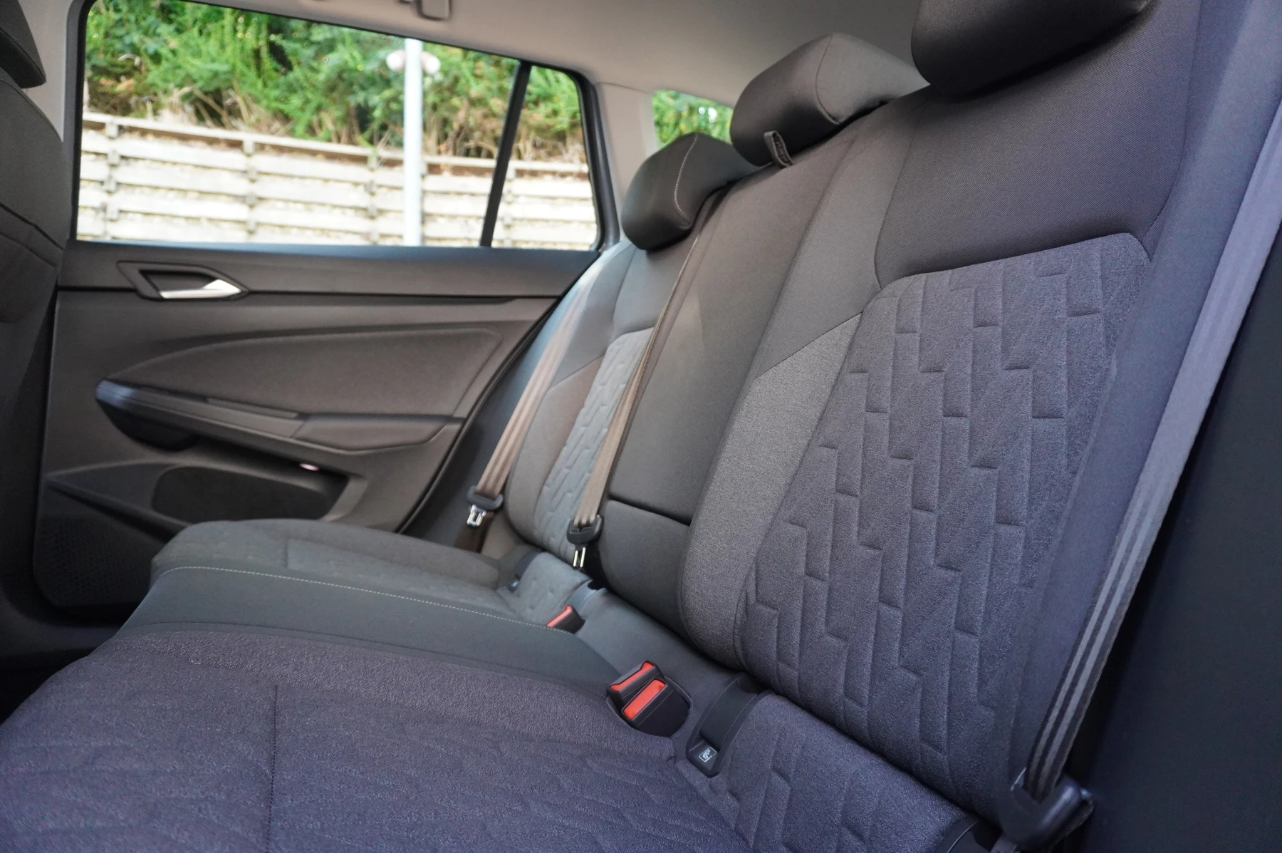 Volkswagen-Golf-image-11