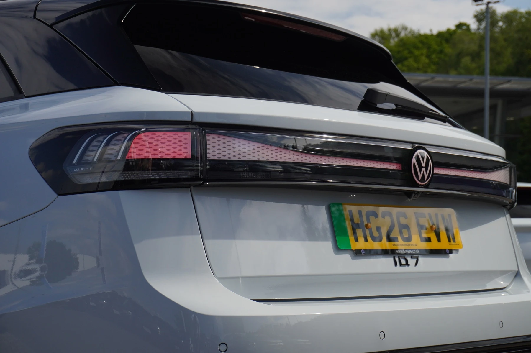 Volkswagen-ID.7-image-37