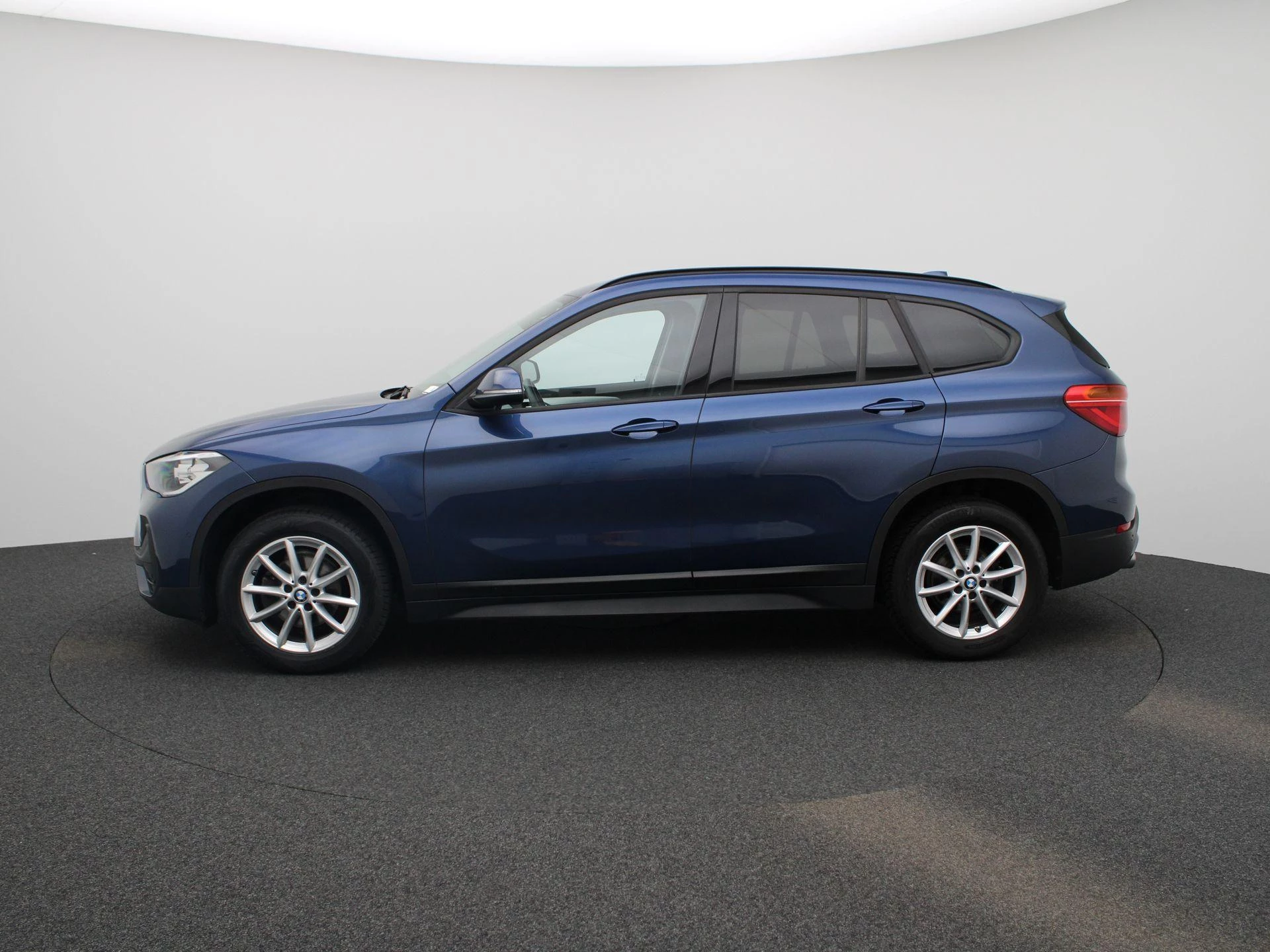 BMW X1 sDrive16d (85 kW)
