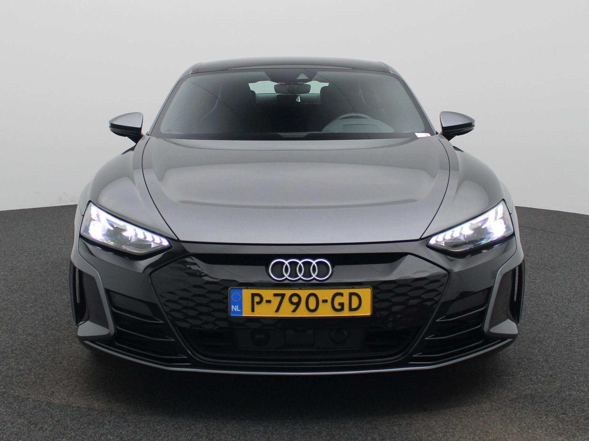 Audi e-tron GT 93 kWh 476 PK