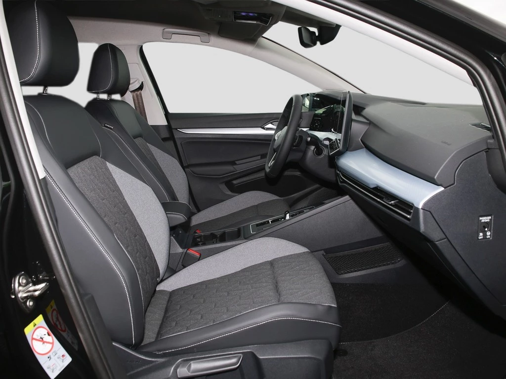 Volkswagen Golf Life 1,5 l eTSI 150PS DSG Kurzzeitzulassung