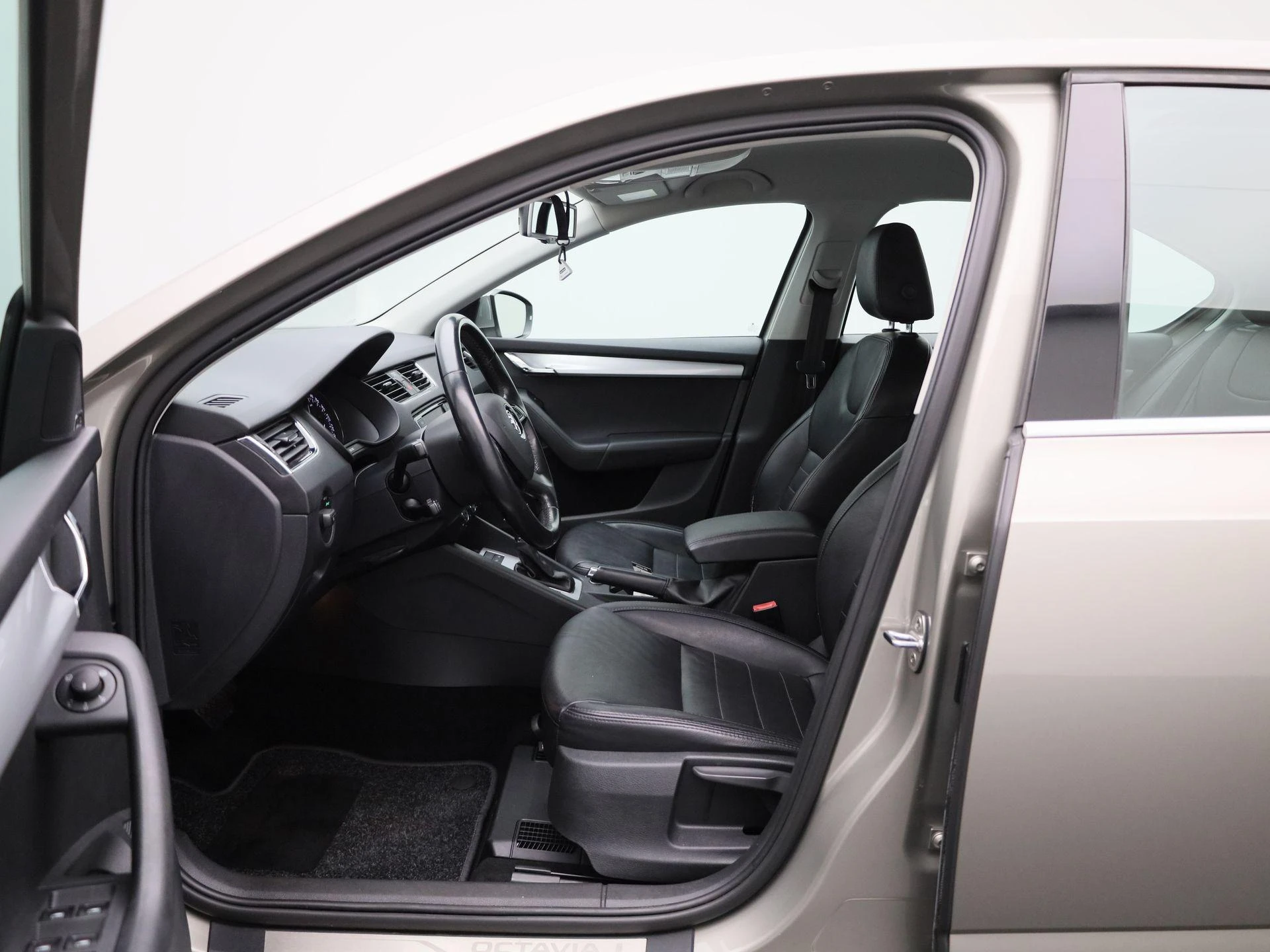 Škoda-Octavia-image-8