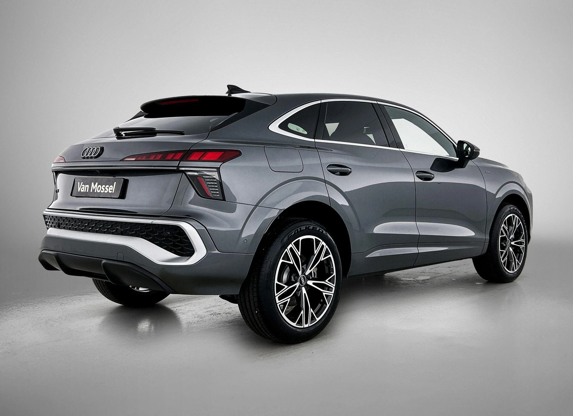 Audi-Q3-image-3