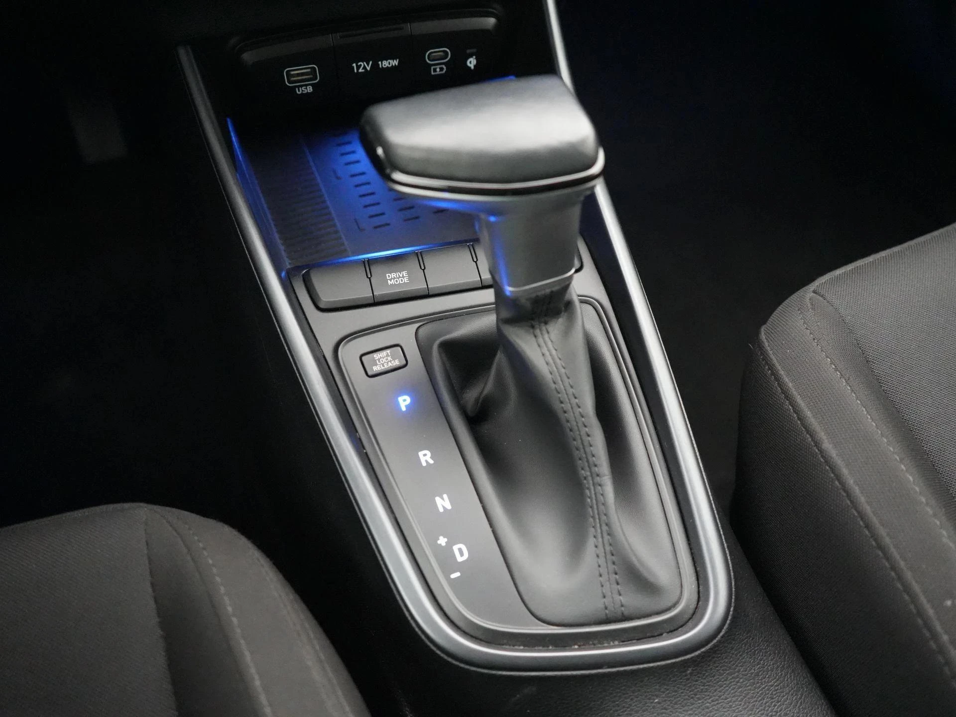 Hyundai i20 1.0 T-GDi 7-DCT 74kW Twist
