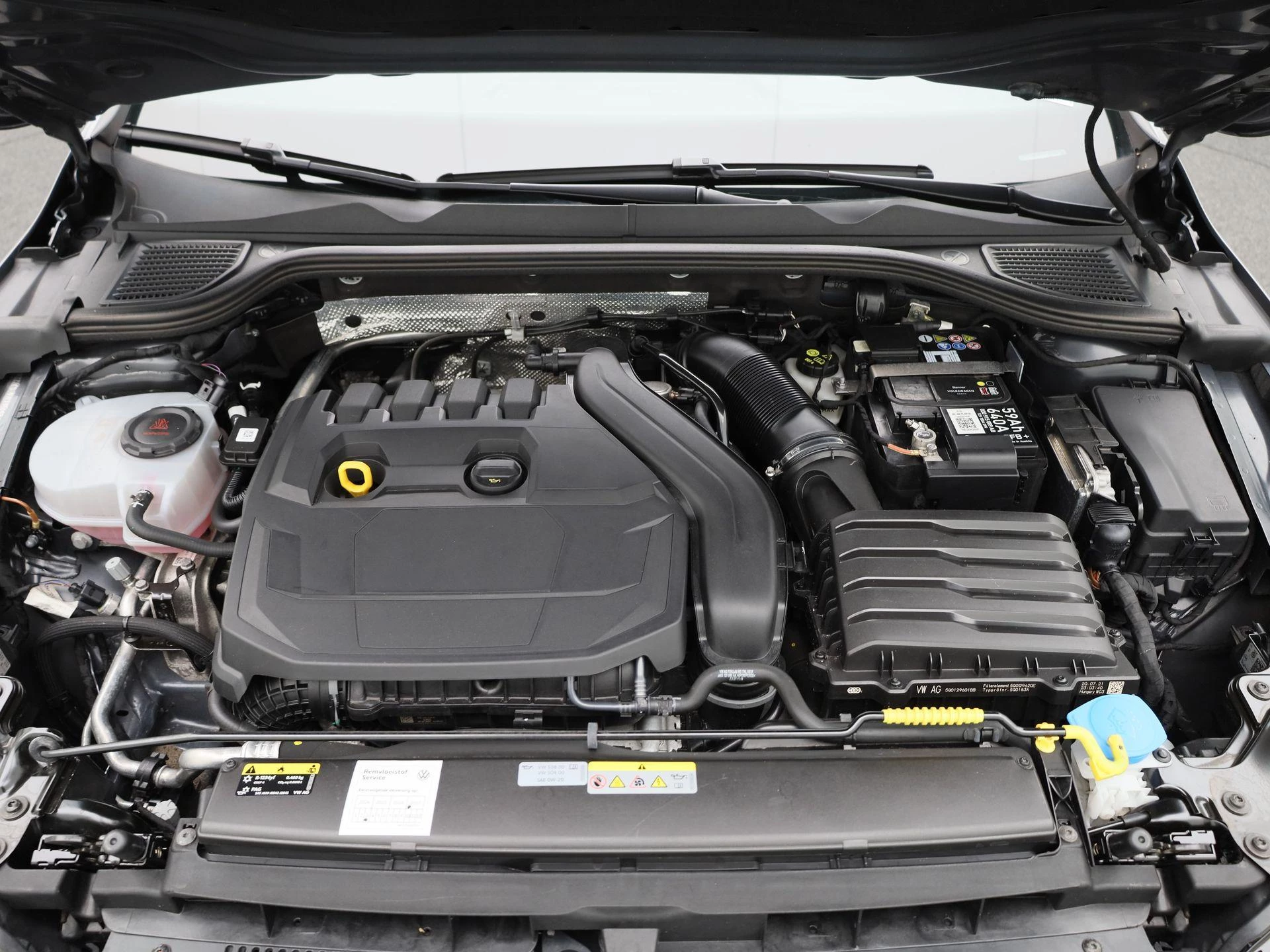 Volkswagen Golf 1.5 eTSI Aut. R-Line