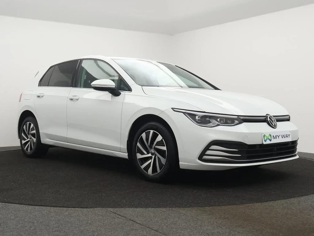 Volkswagen-Golf-image-3