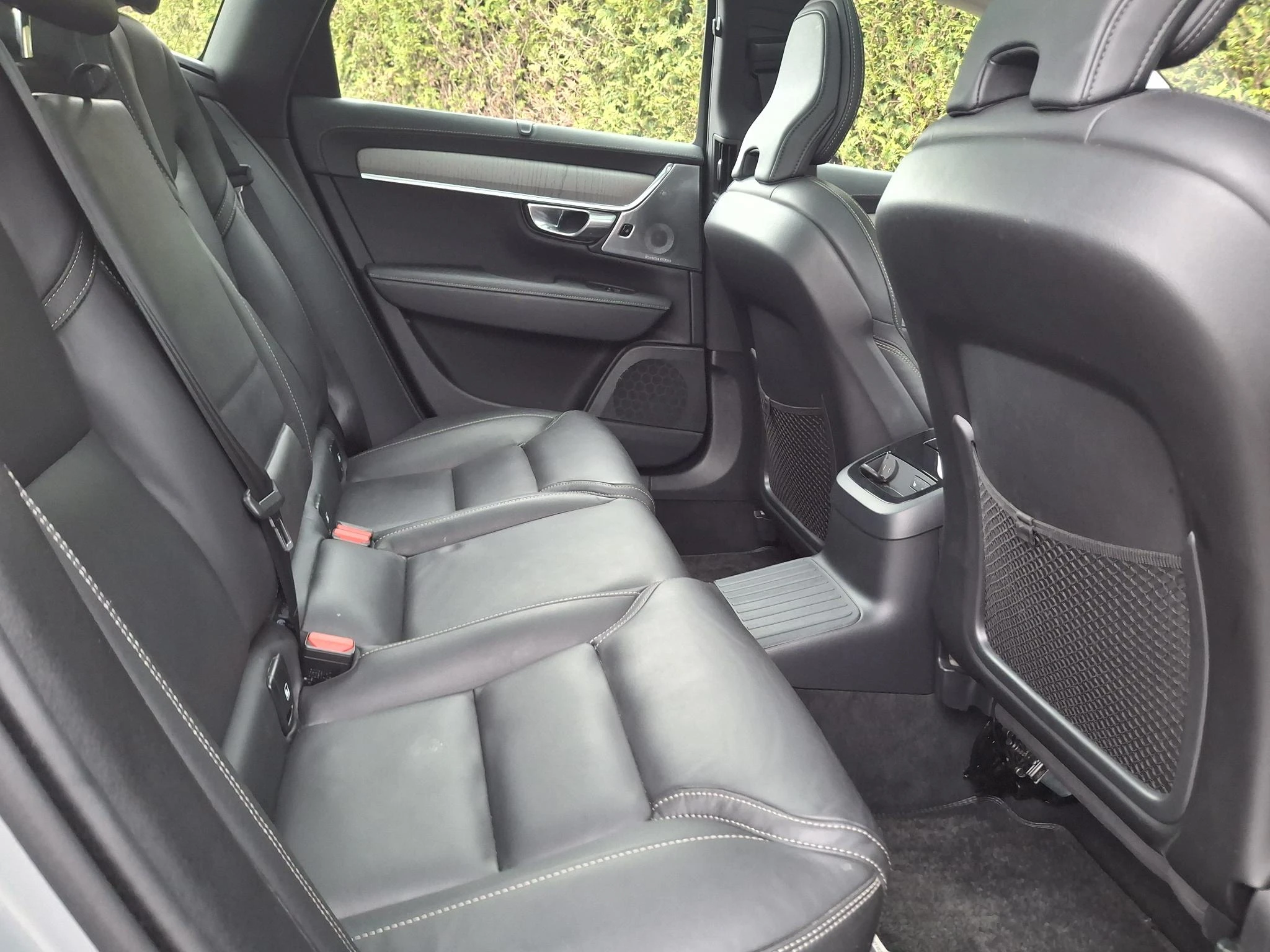 Volvo-V90-image-34