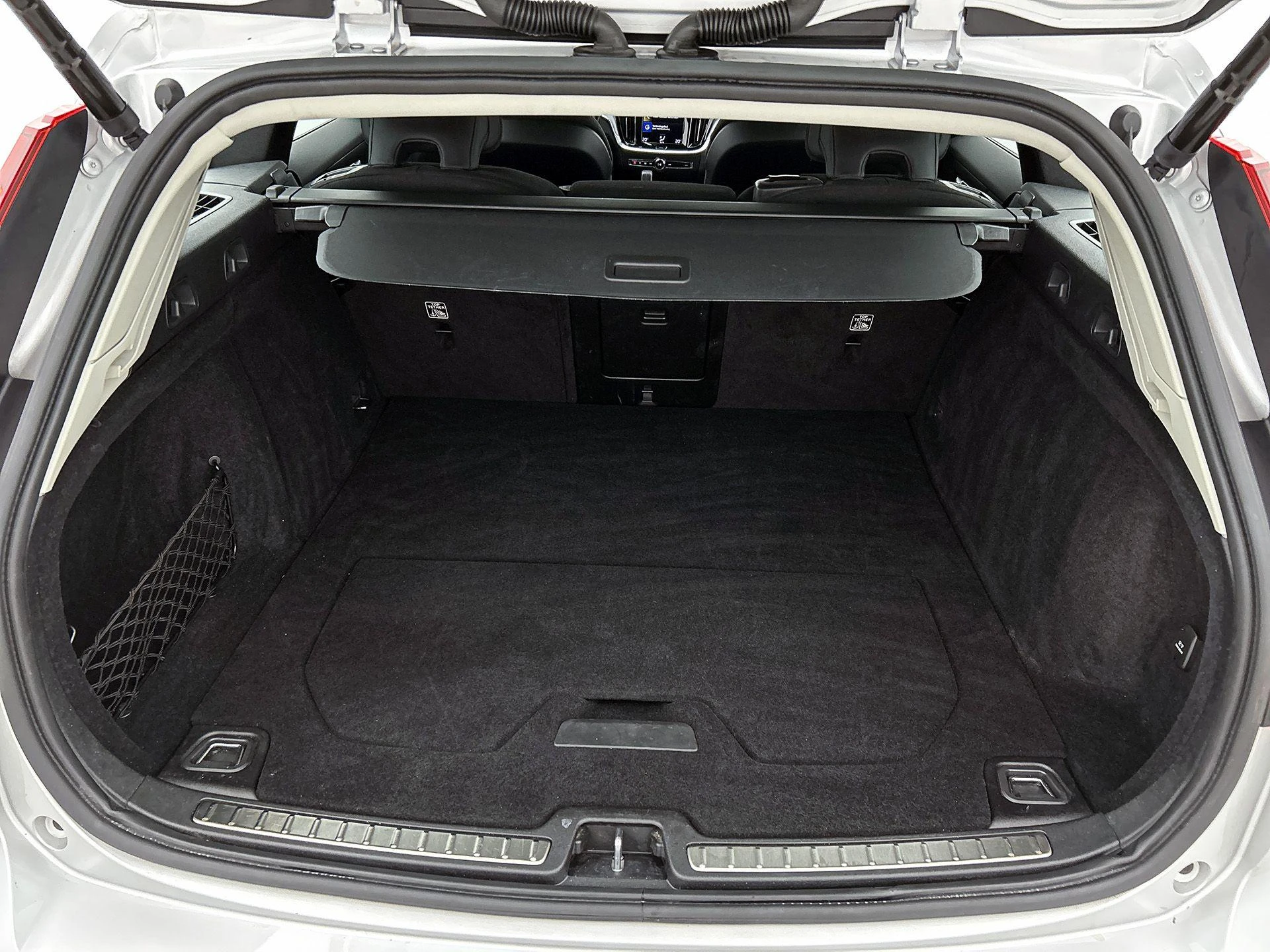 Volvo-V60-image-26