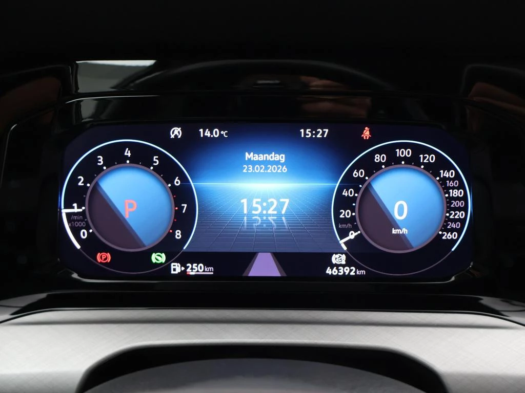 Volkswagen Golf VIII SW Golf Variant Life 1.0eTSI 110PK *AUTOMAAT*ACC*TREKHAAK*LANE ASSIST*PDC*VIRTUAL COCKPIT*...*