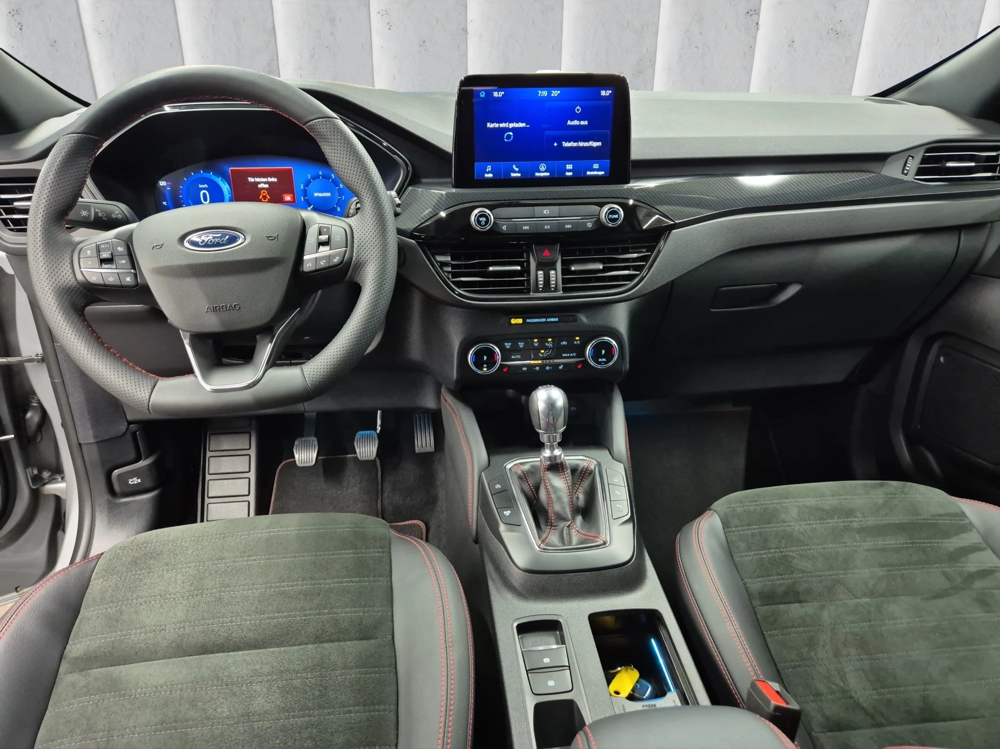 Ford-Kuga-image-11