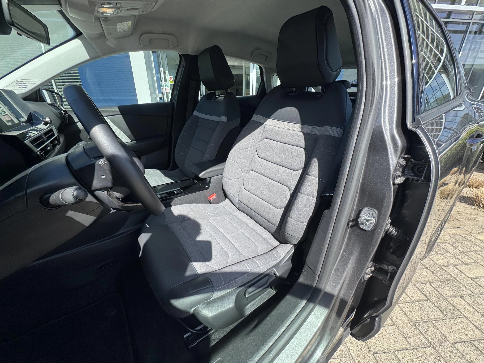 Citroën-ë-C4-image-15