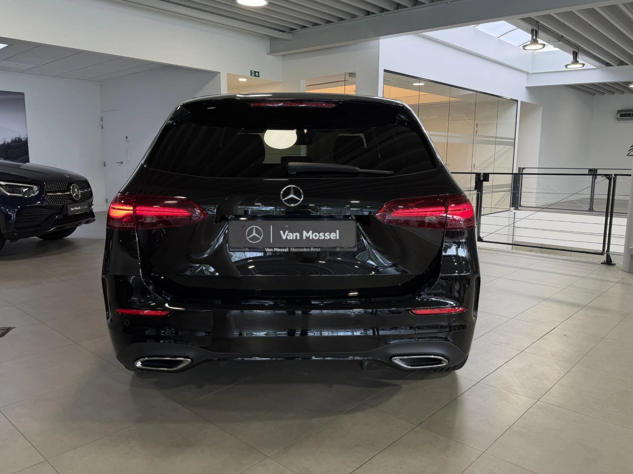 Mercedes-Benz-Classe B-image-9