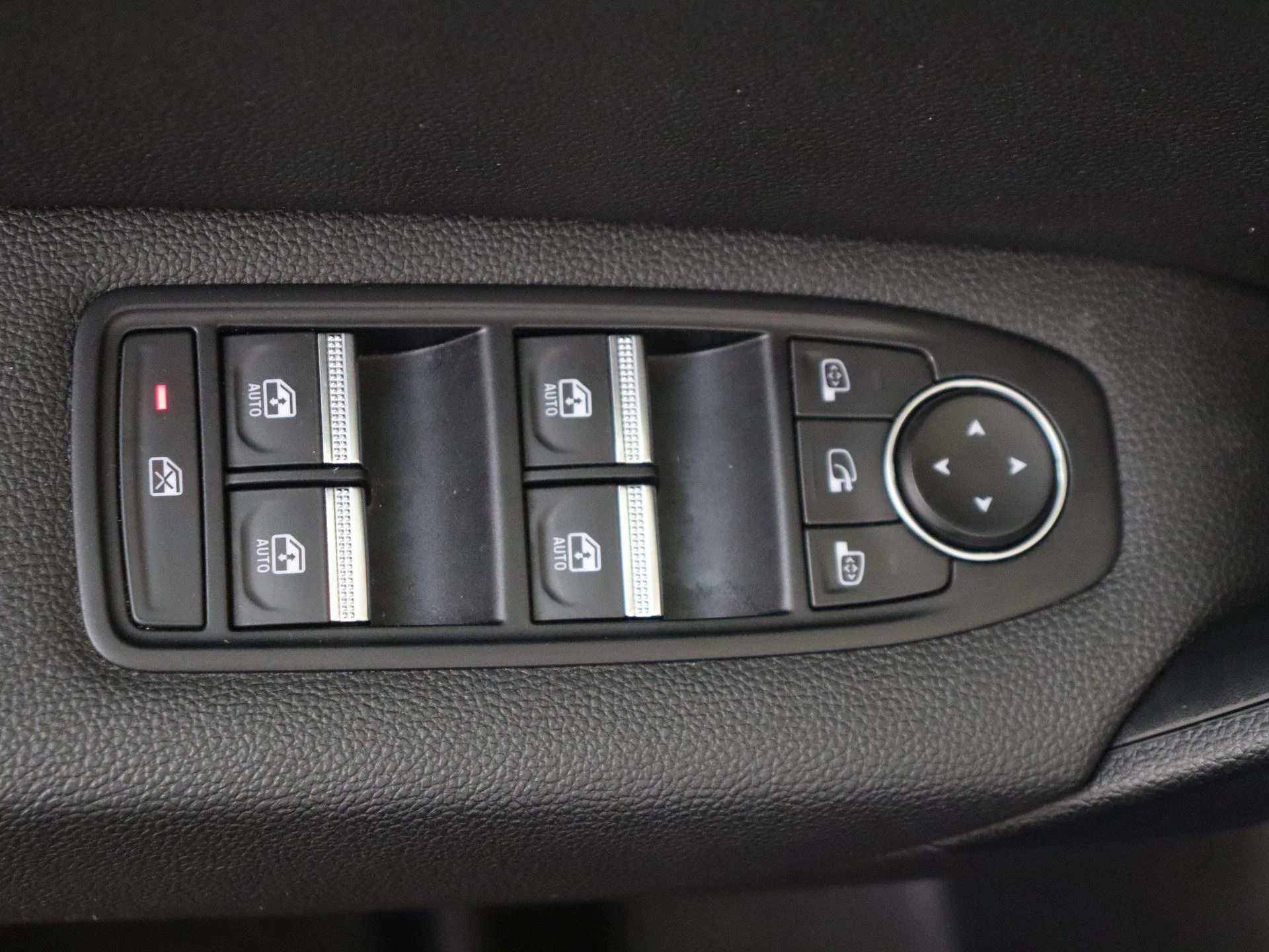 Renault-Captur-image-23