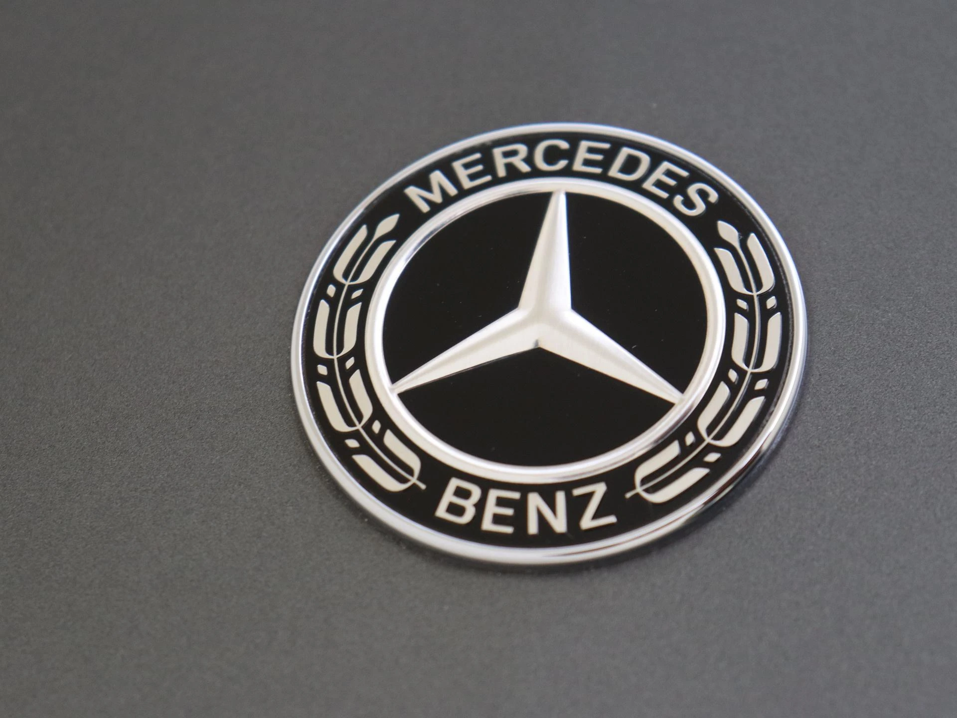 Mercedes-Benz-E-Klasse-image-26