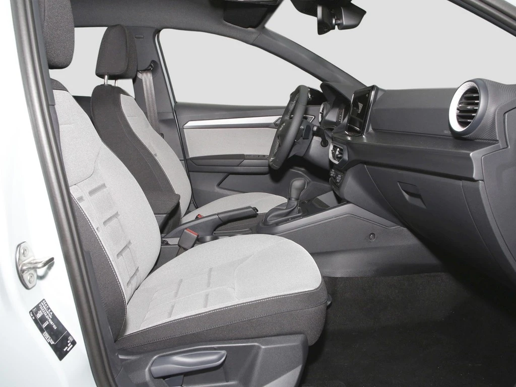 SEAT-Ibiza-image-8