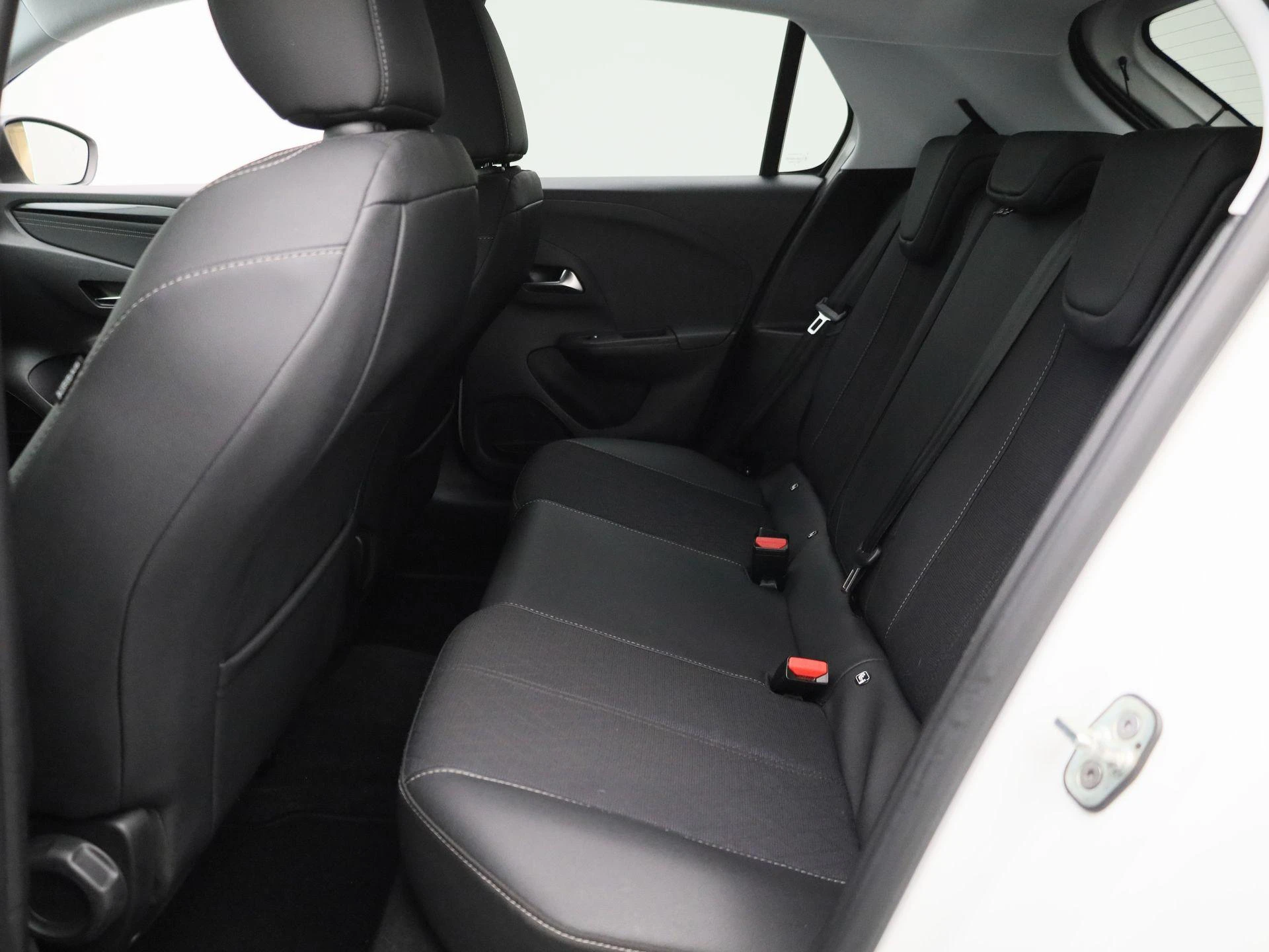Opel-Corsa-image-10