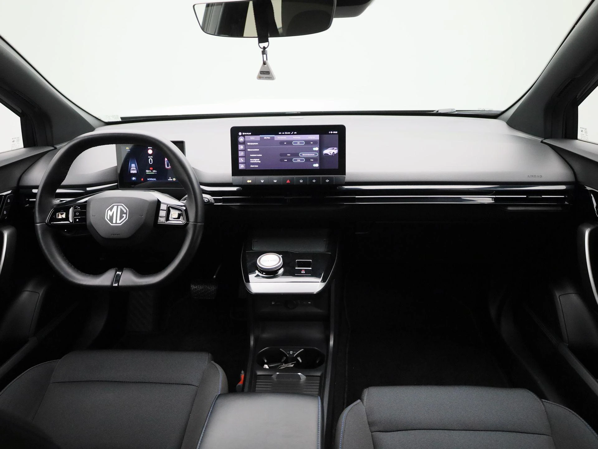 MG-MG4-image-32