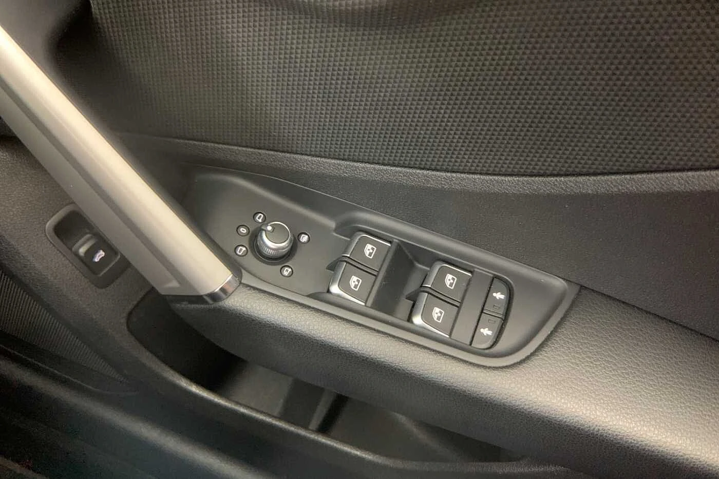 Audi-Q2-image-21