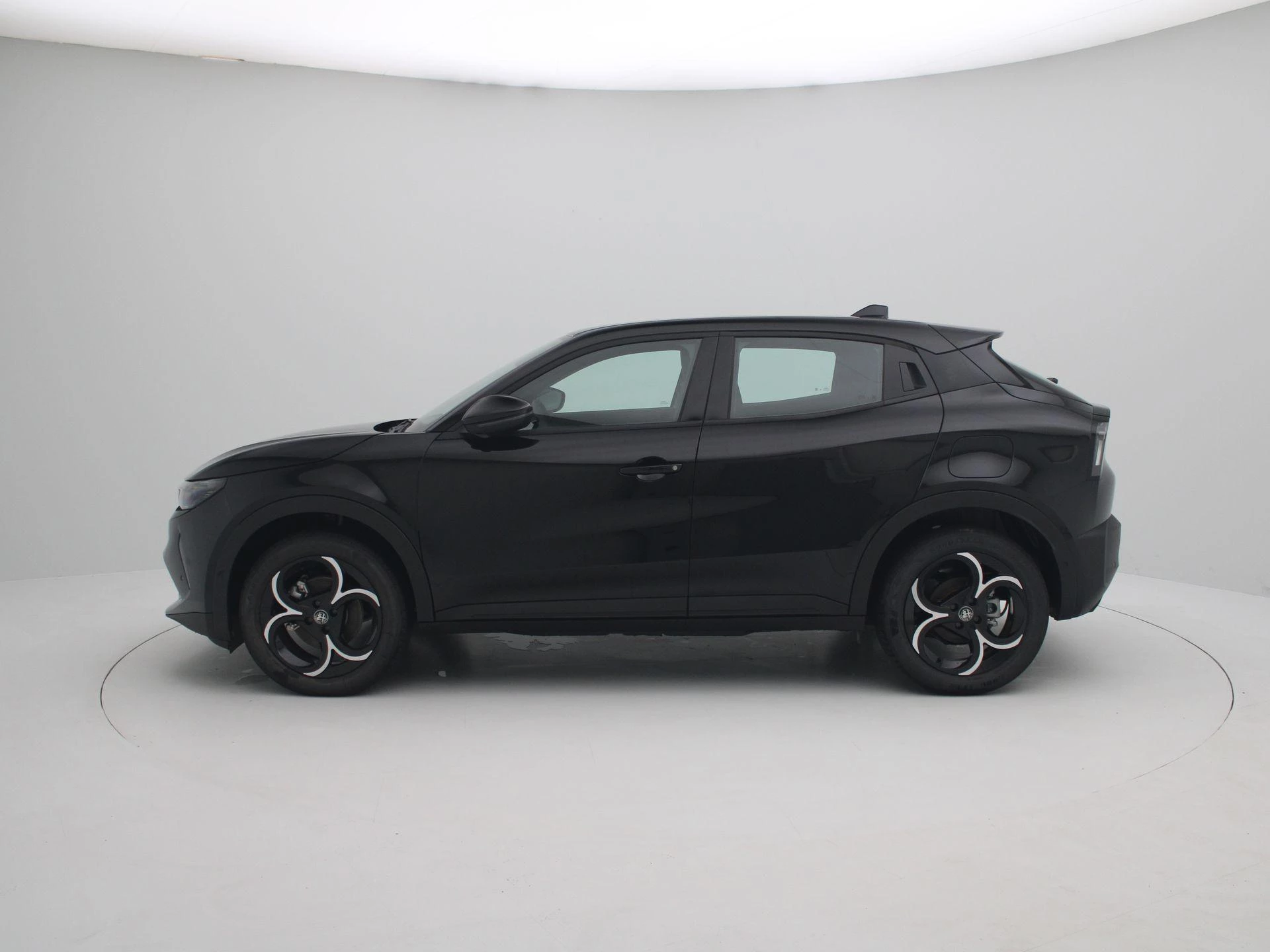 Alfa Romeo Junior Elettrica 54 kWh