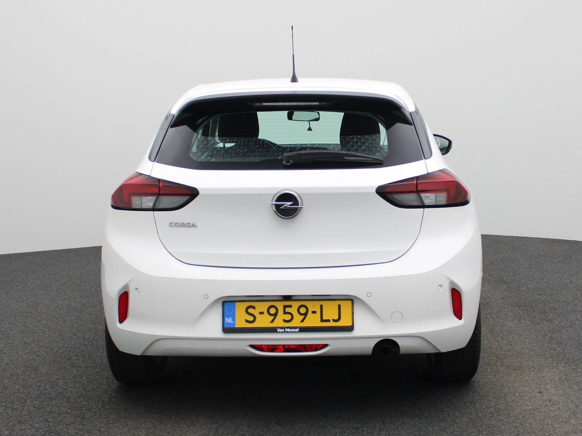 Opel-Corsa-image-4