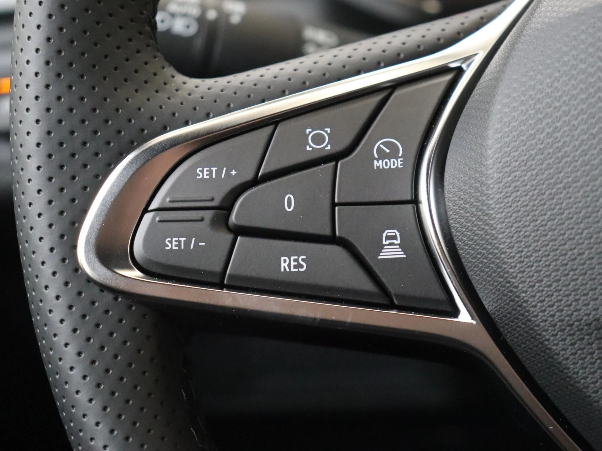 Renault-Captur-image-12