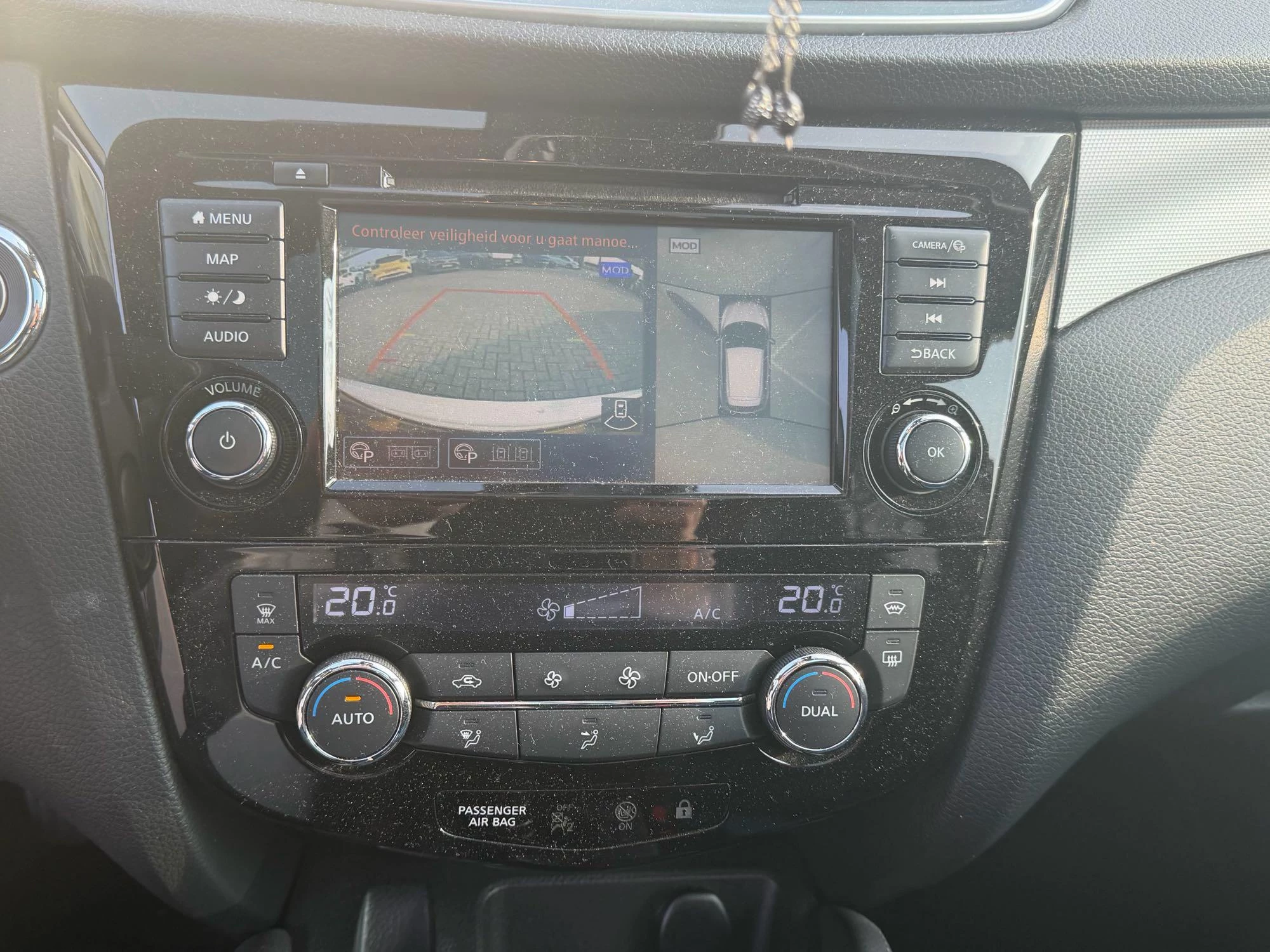 Nissan-QASHQAI-image-11
