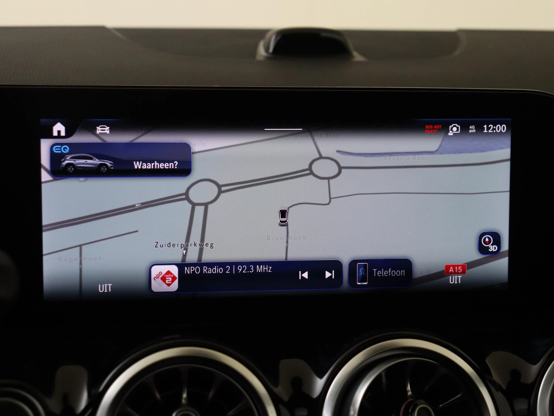 Mercedes-Benz-EQA-image-16