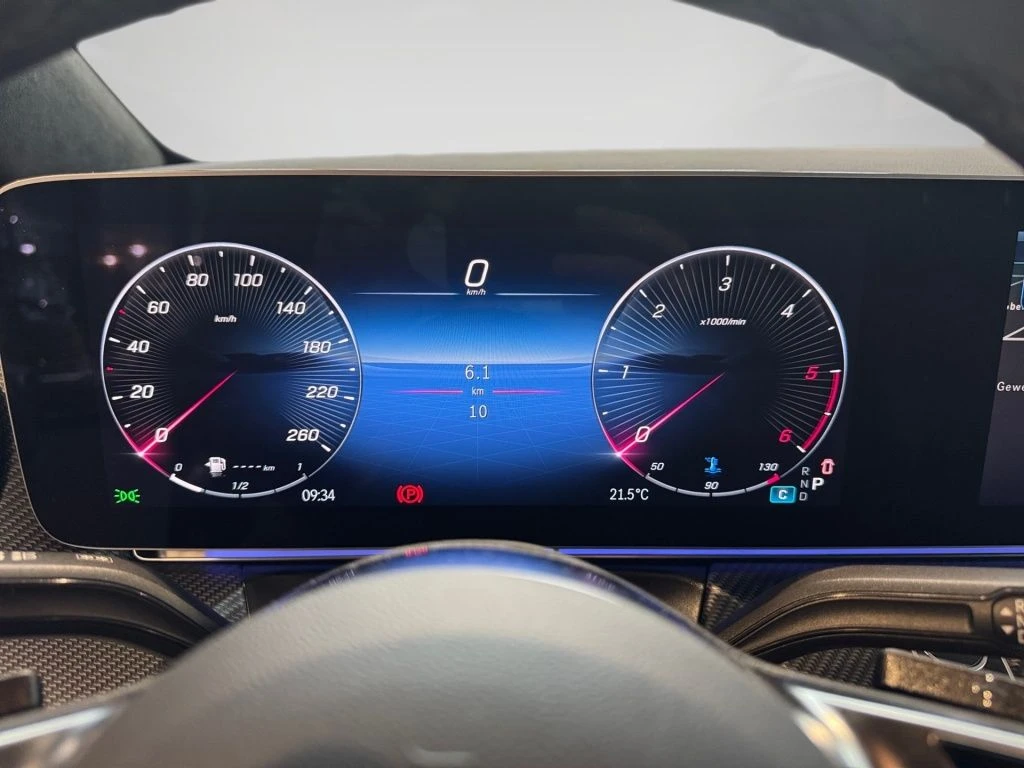 Mercedes-Benz-V-Klasse 300 d-image-5