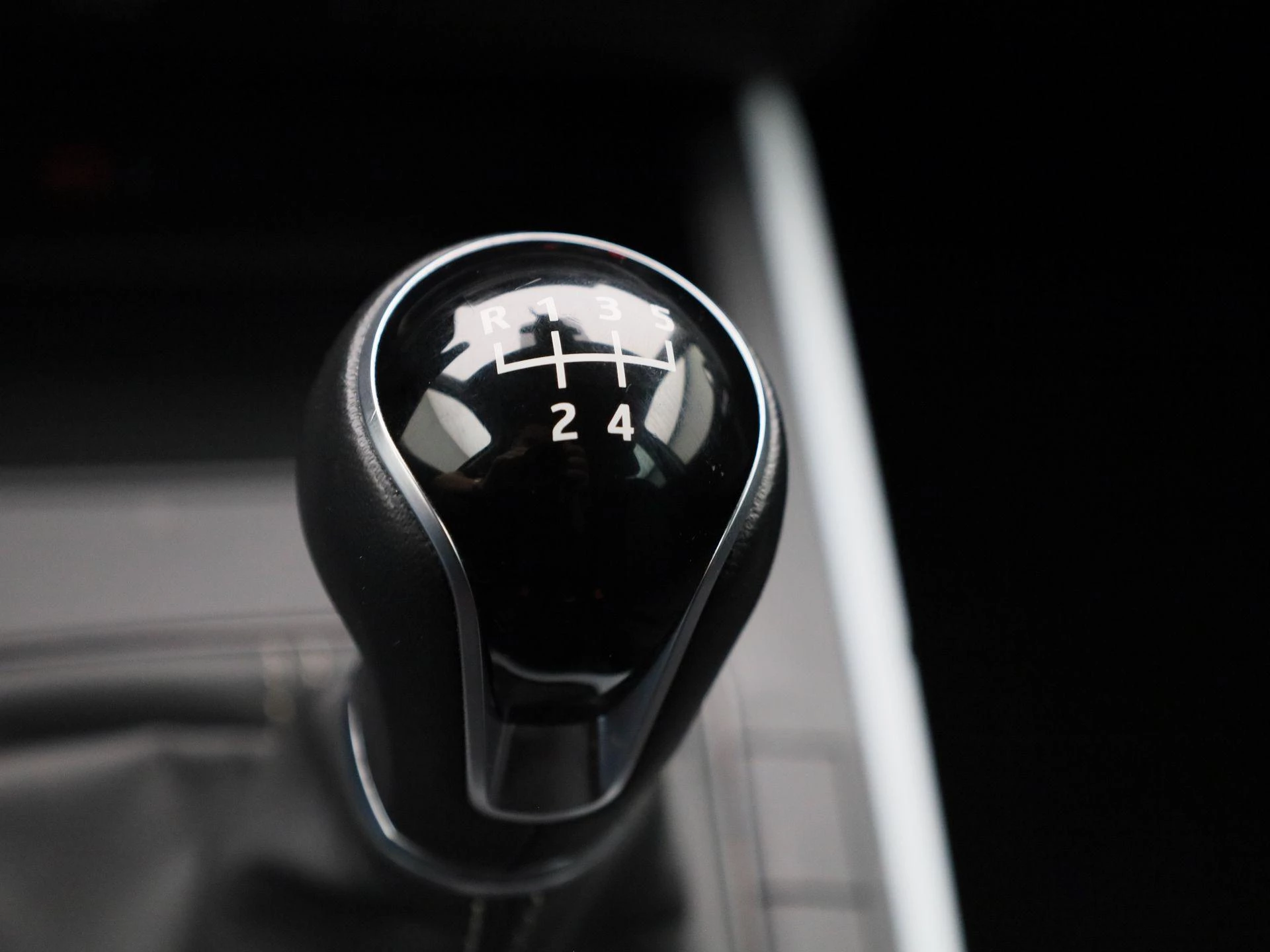 SEAT-Arona-image-20
