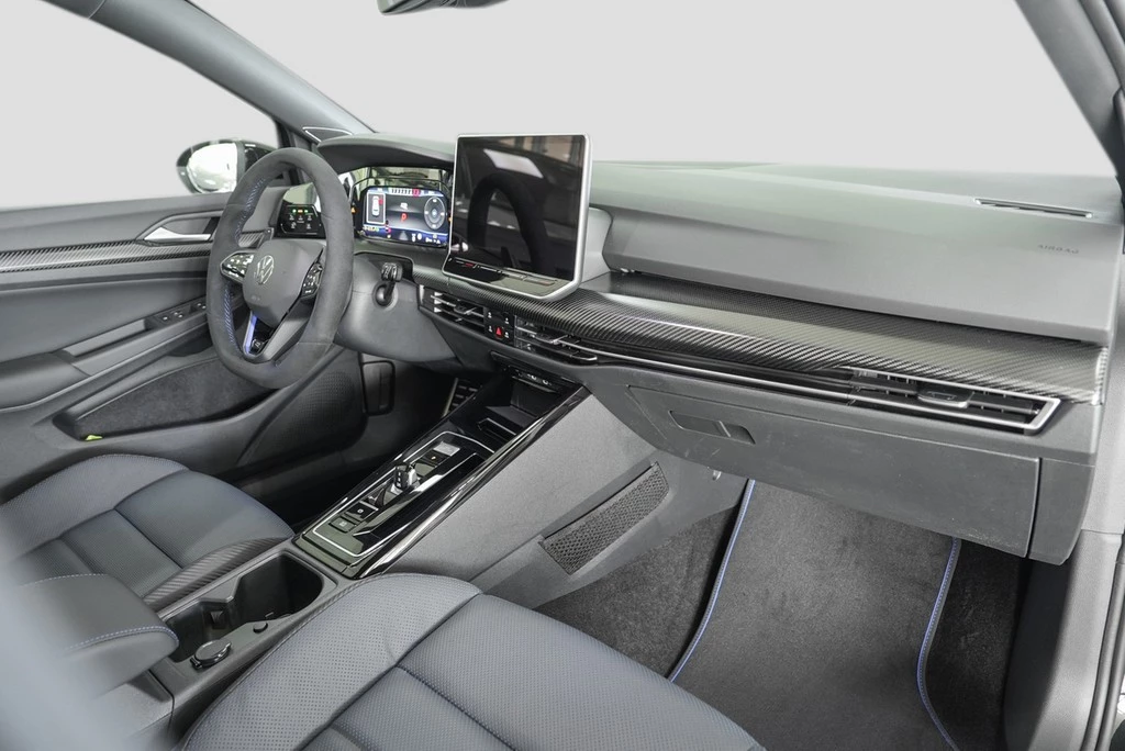 Volkswagen Golf VIII R 2.0 TSI 245 kW 4Motion