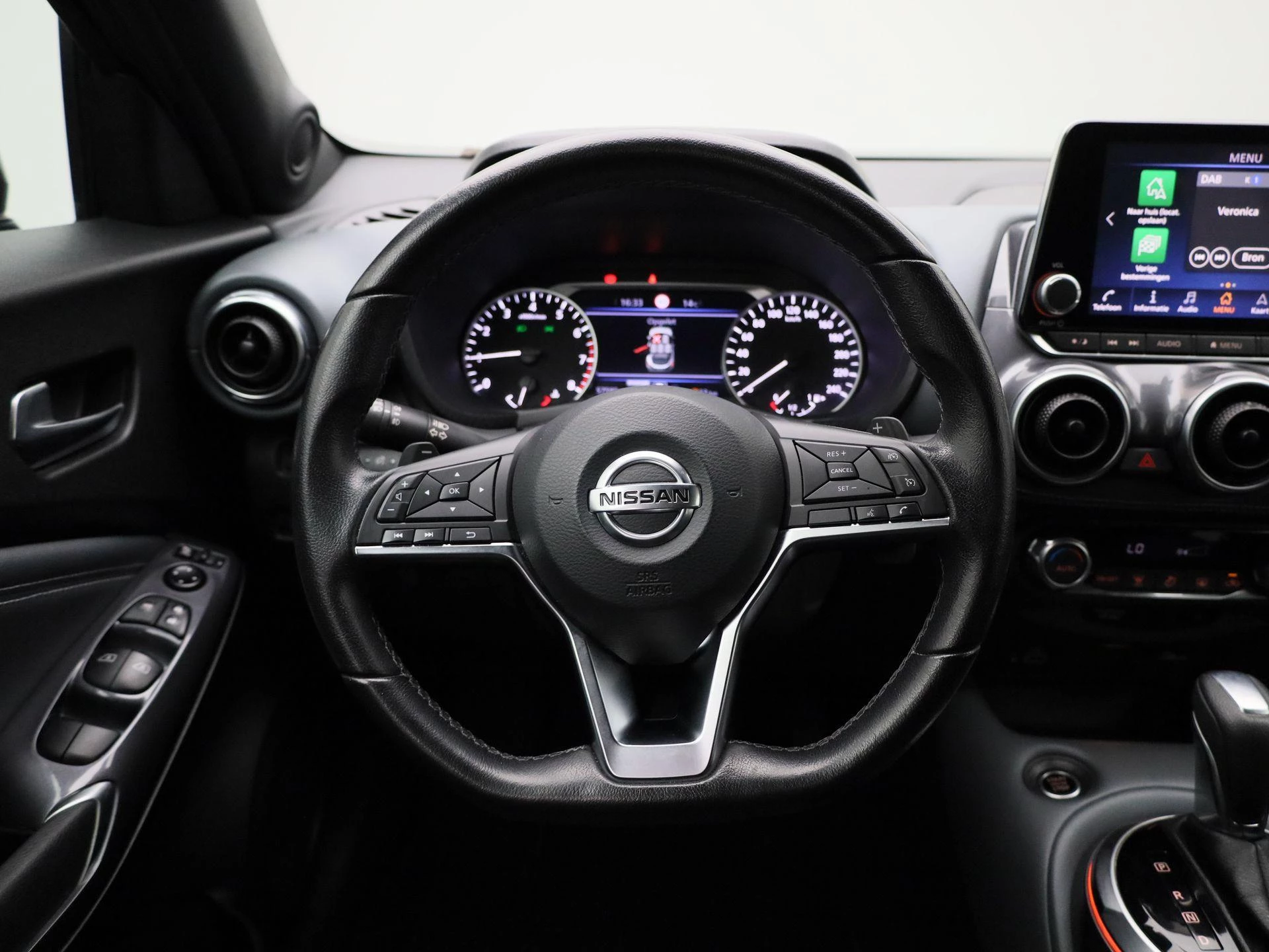 Nissan Juke 1.0 DIG-T N-Connecta
