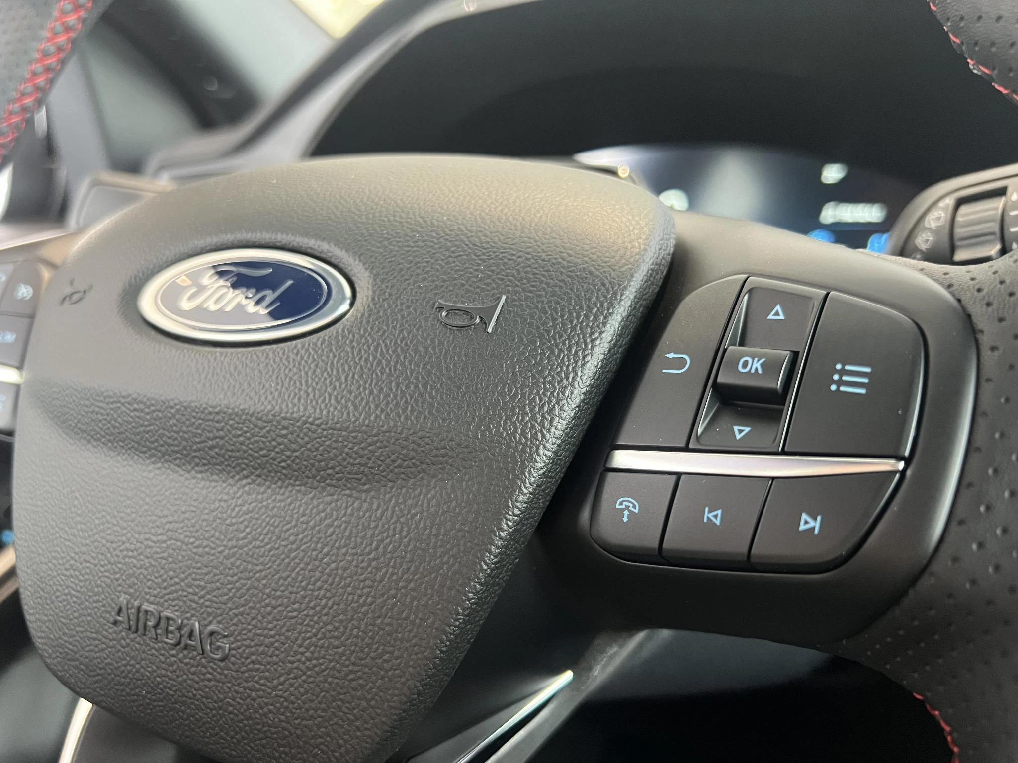 Ford-Kuga-image-22