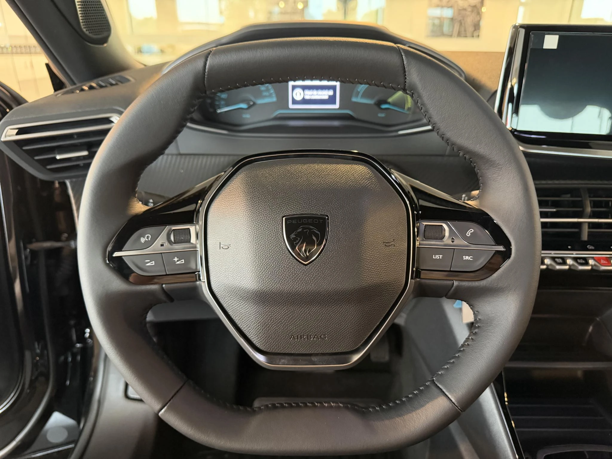 Peugeot-2008-image-8