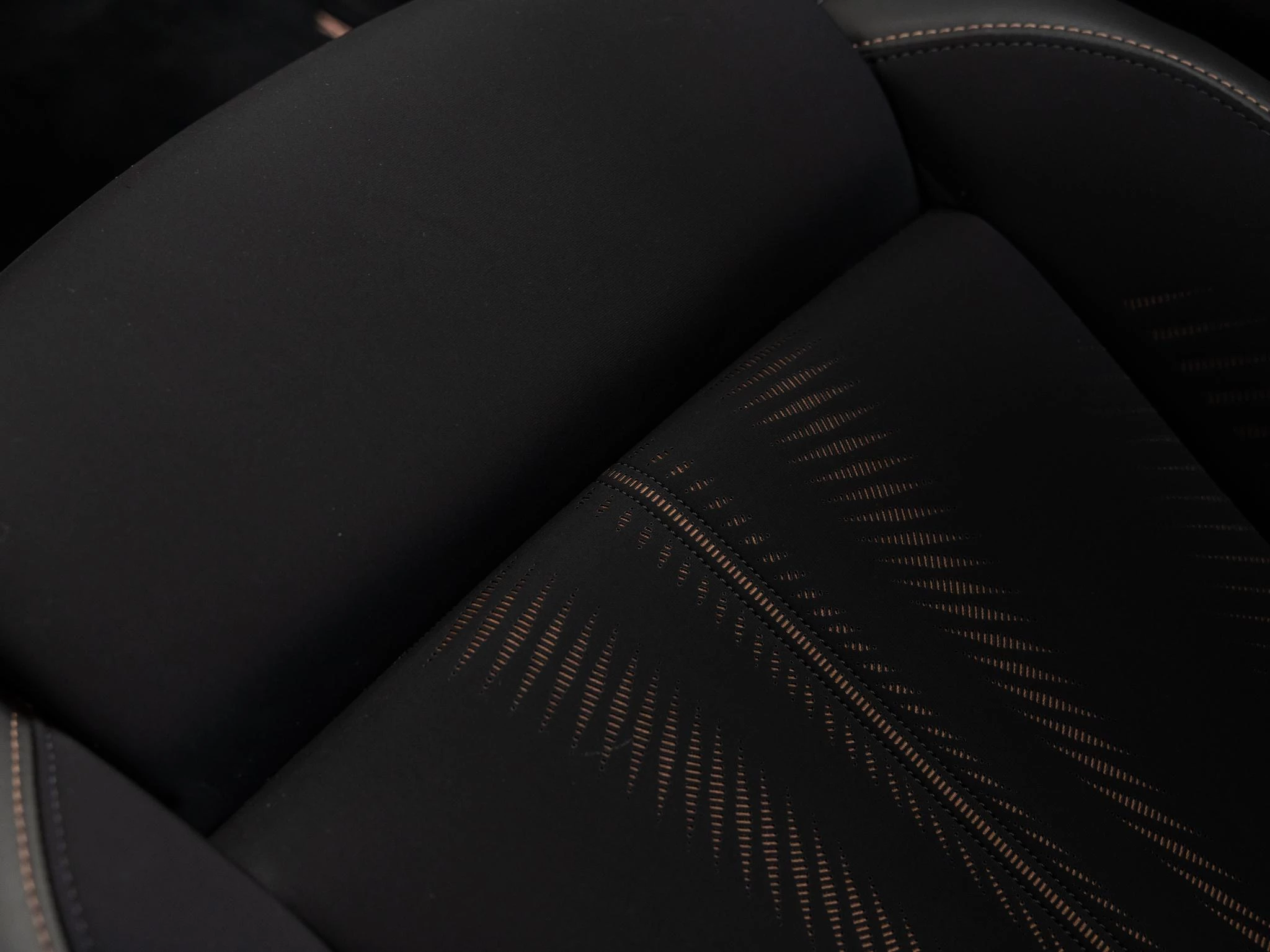 Maserati-GranTurismo-image-32