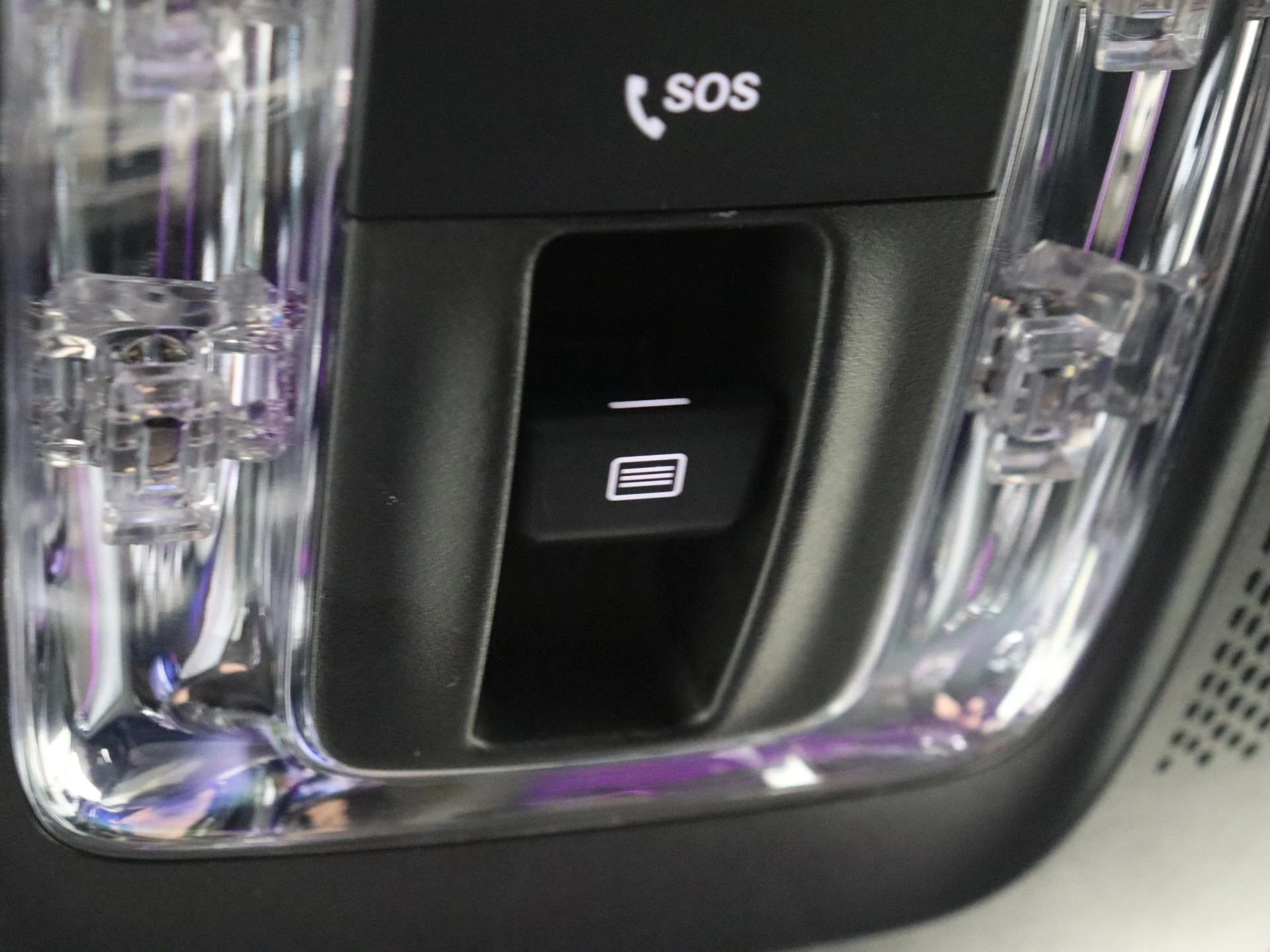 Mercedes-Benz-EQA-image-23