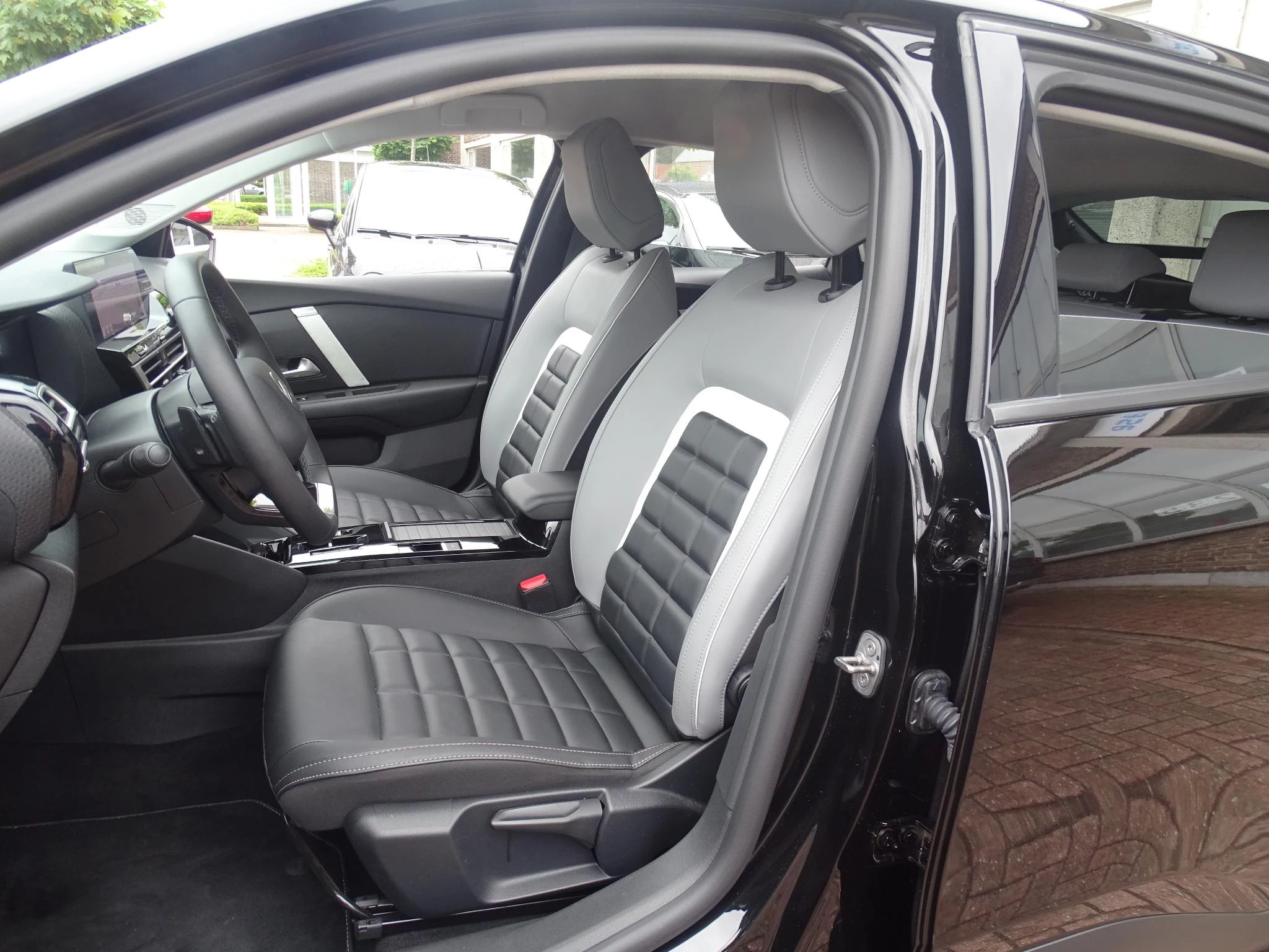 Citroën-C4-image-10