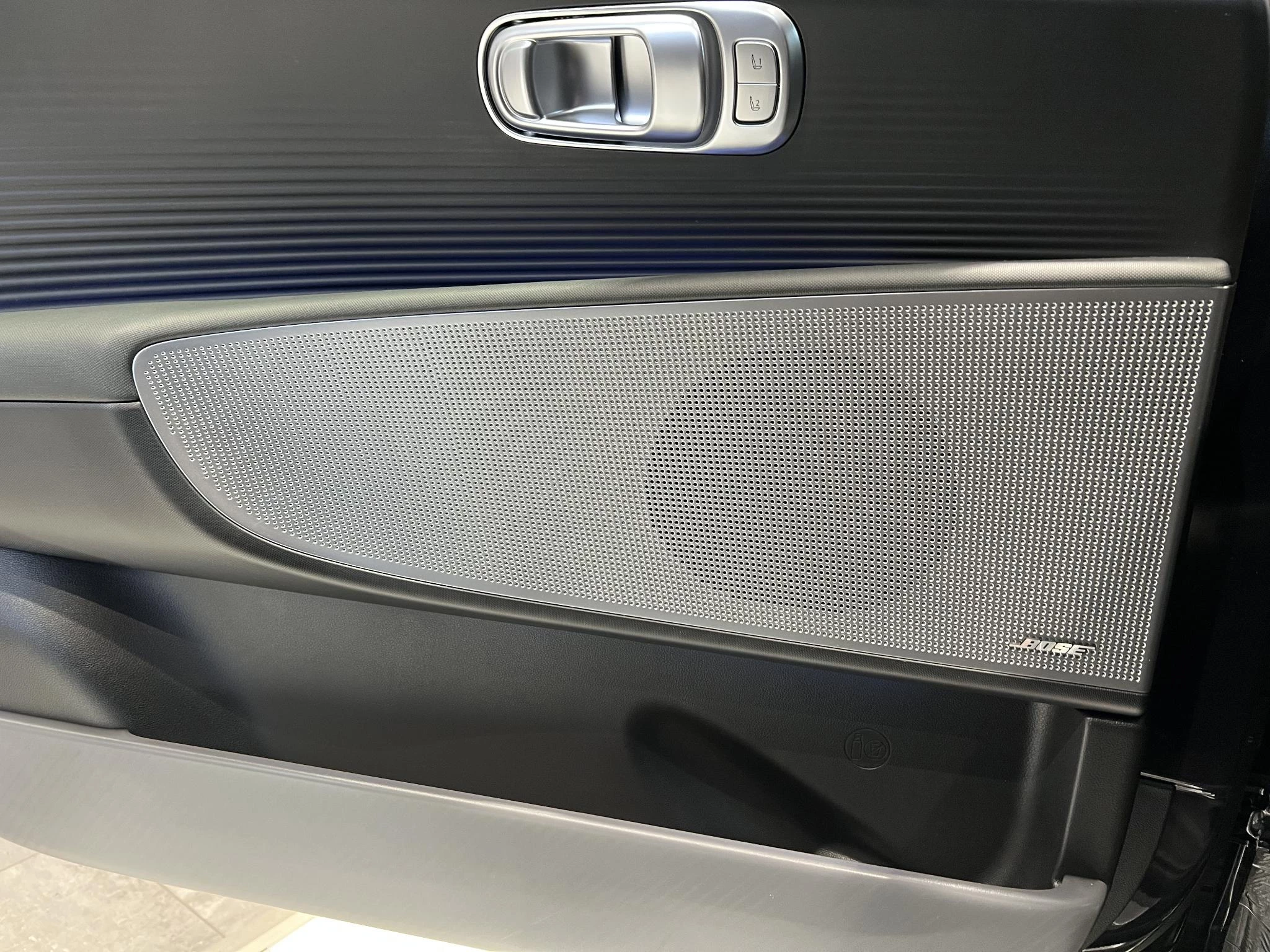 Hyundai-IONIQ 6-image-21