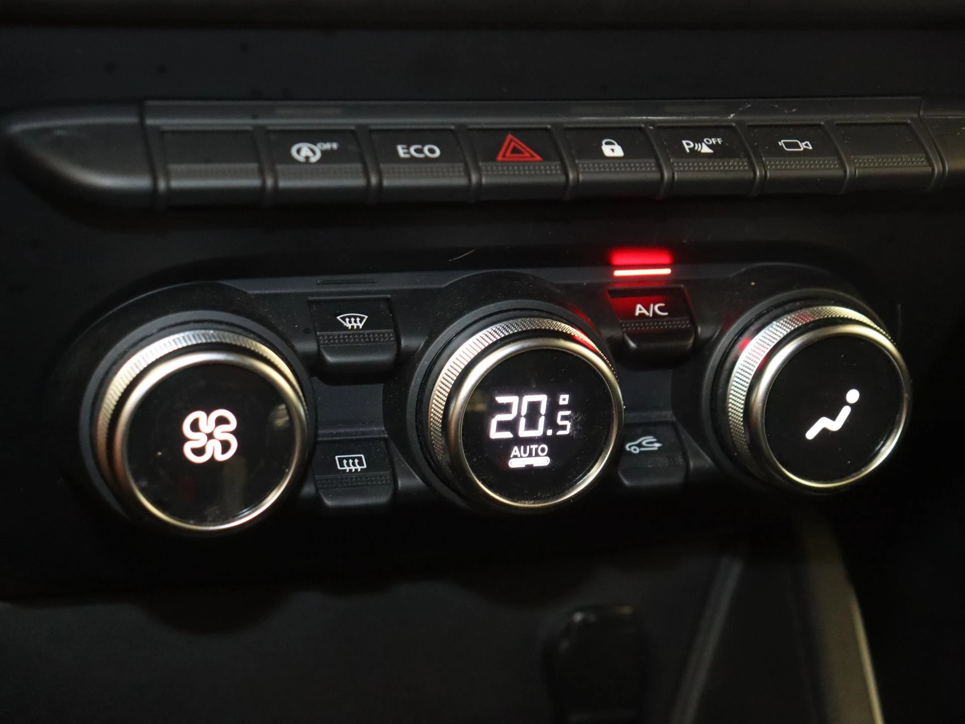 Dacia-Duster-image-18