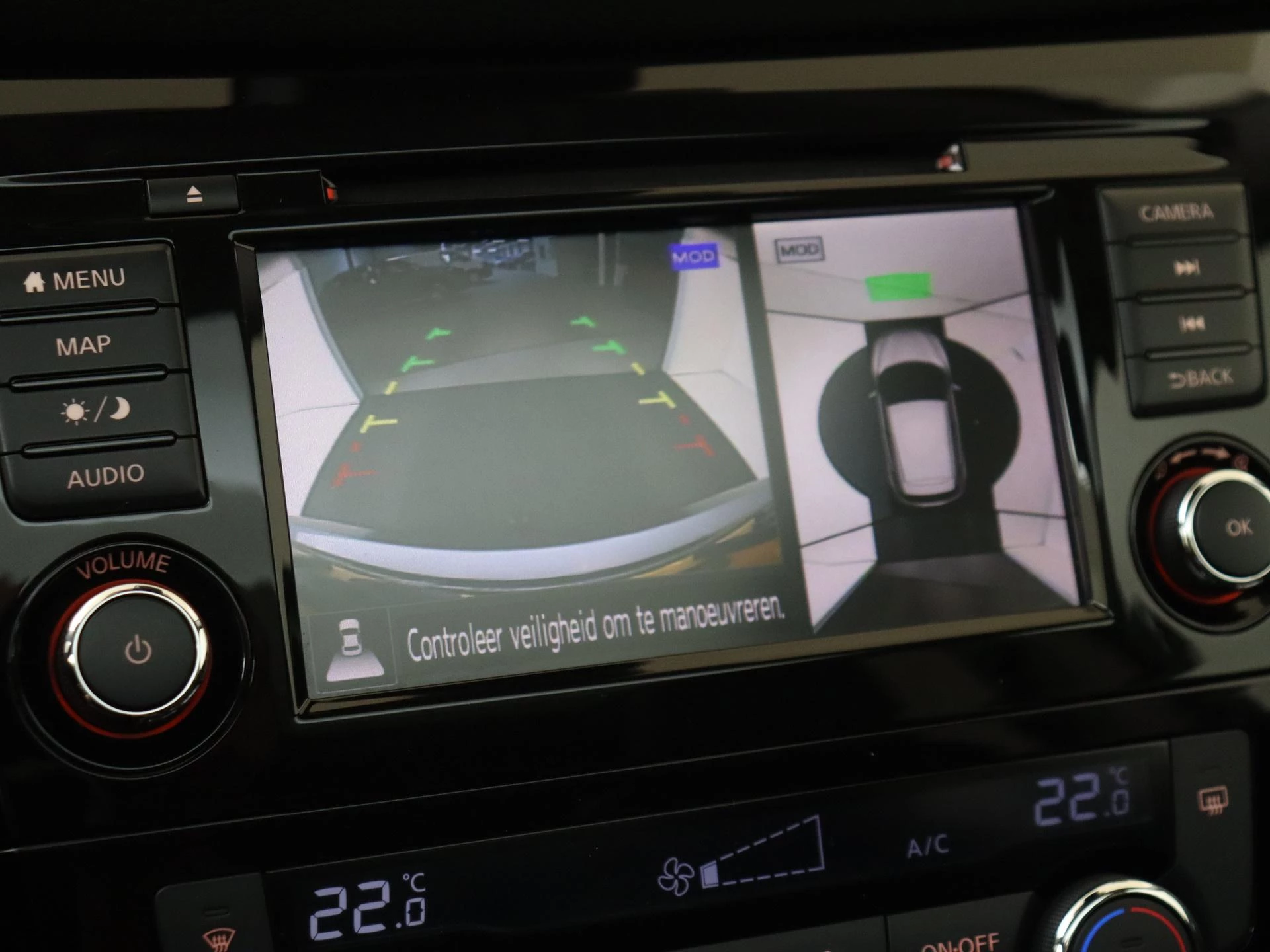 Nissan-QASHQAI-image-21
