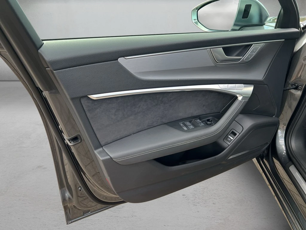 Audi-S6-image-5