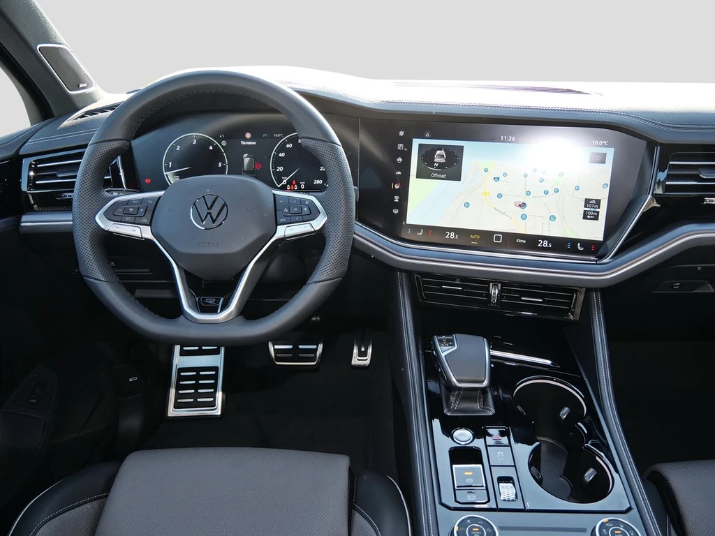 Volkswagen-Touareg-image-12