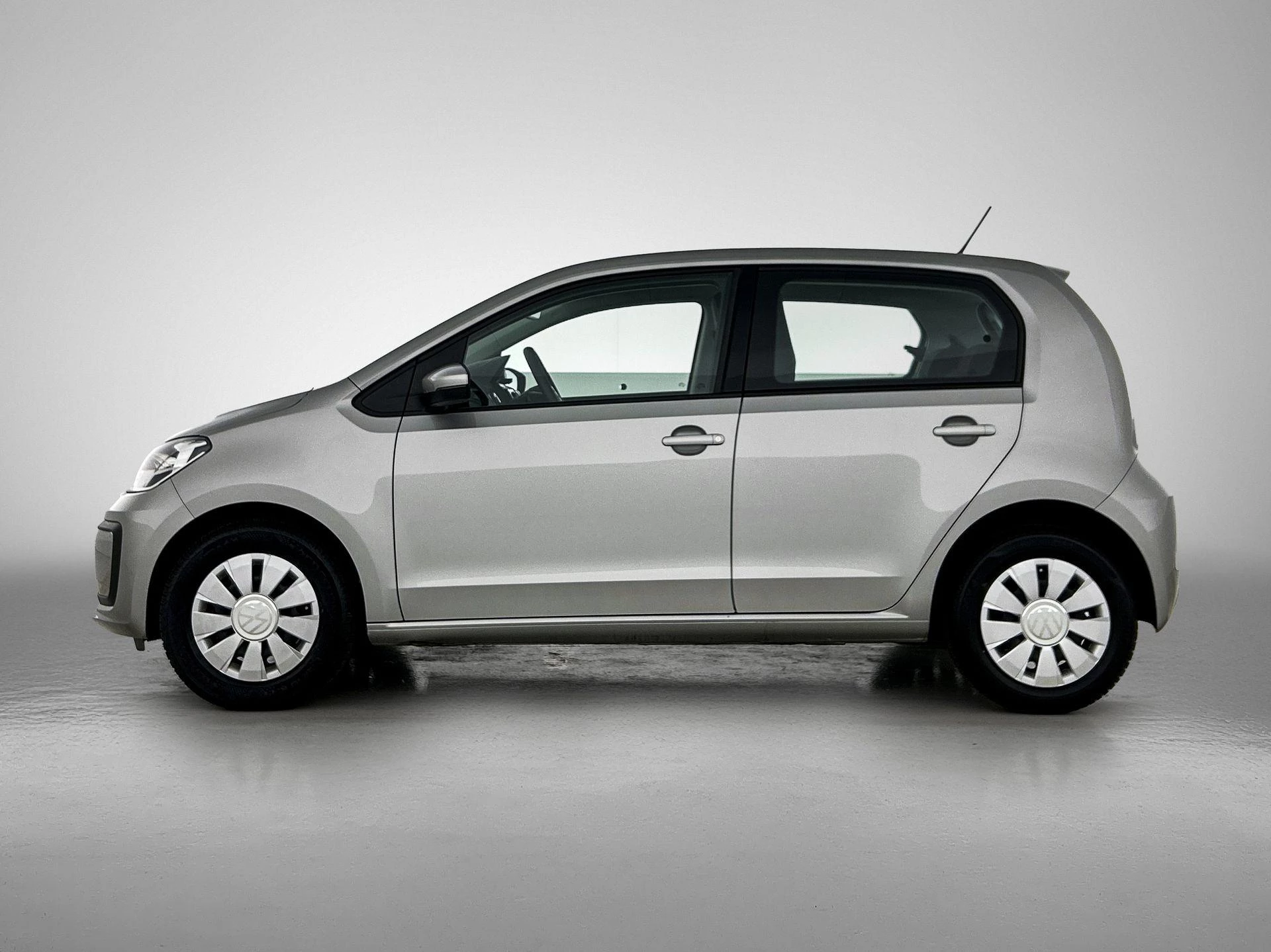 Volkswagen-up!-image-1