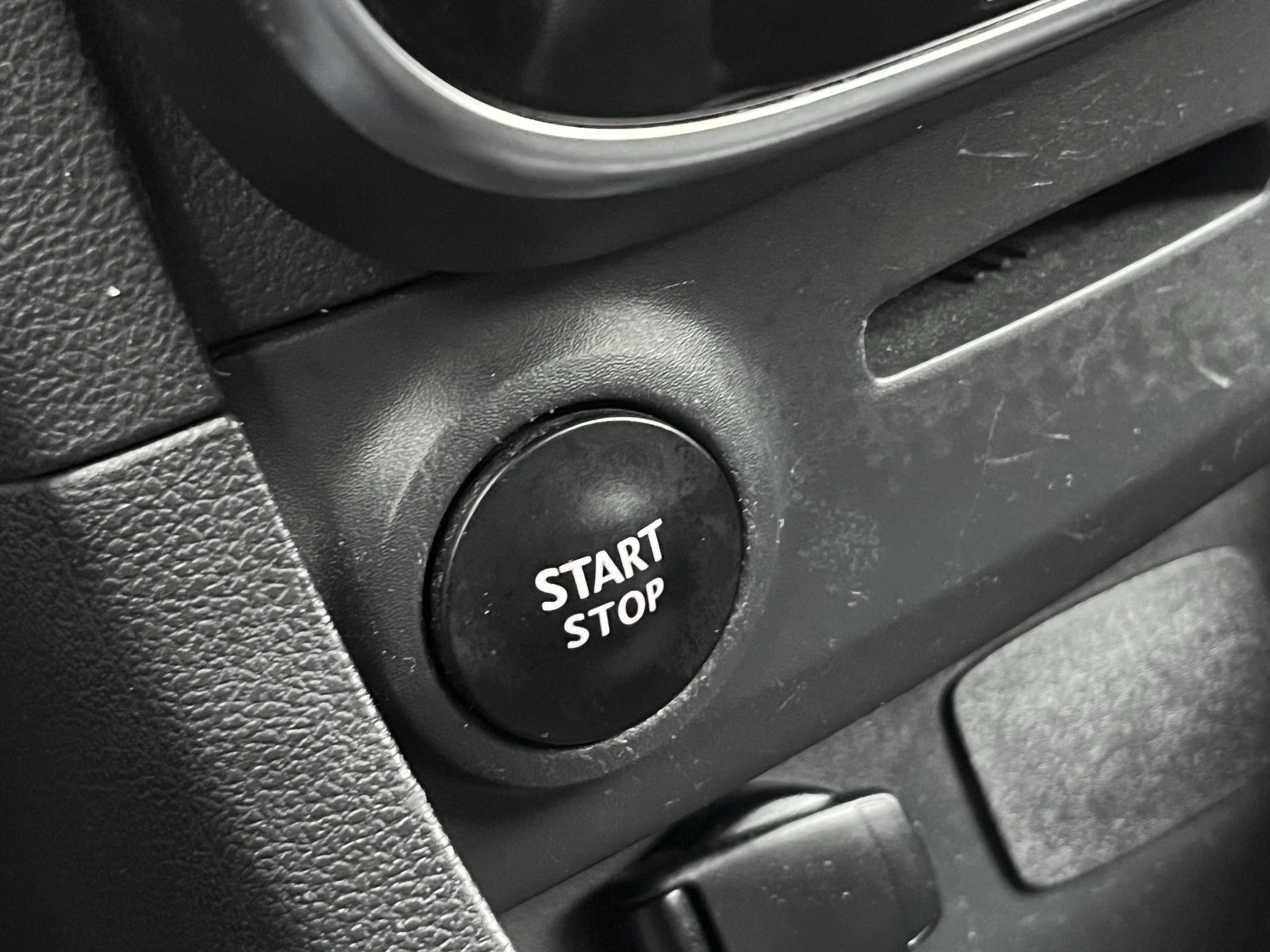 Renault-Clio-image-32