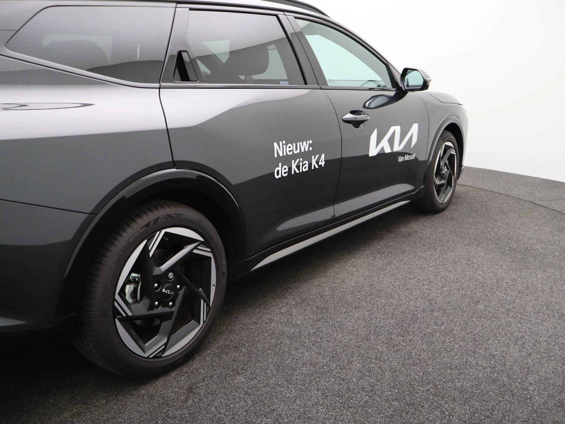 Kia-K4-image-46