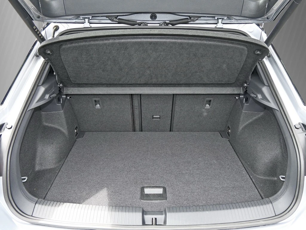Volkswagen-T-Roc-image-5